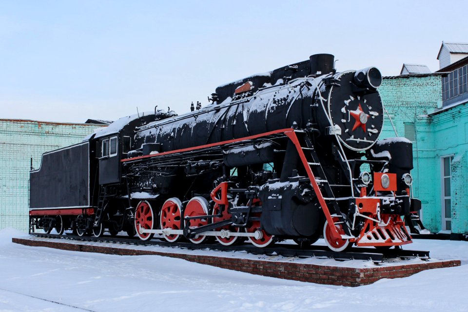 Л-0186,_Россия,_Алтайский_край,_депо_Барнаул_(Trainpix_152000)