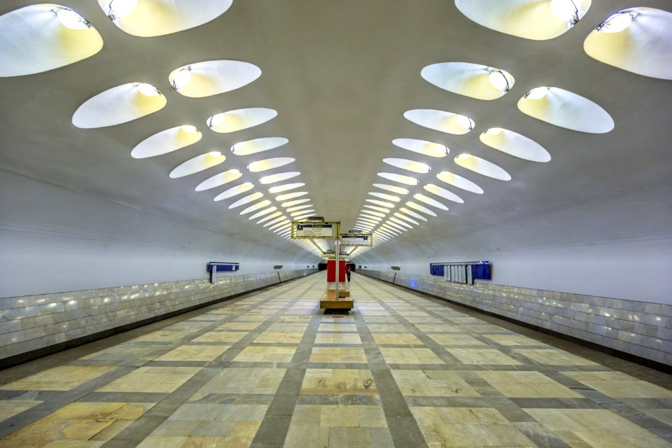 Метро_Нахимовский_проспект_02