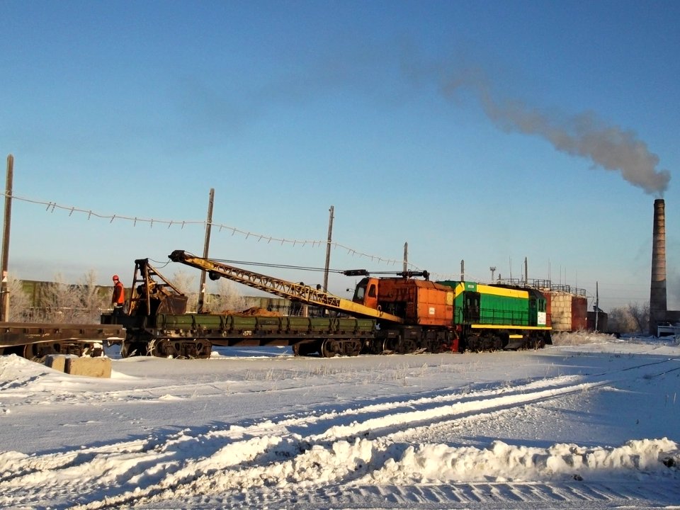 КДЭ163-4596,_Казахстан,_Карагандинская_область,_депо_КПТУ_(Trainpix_43455)