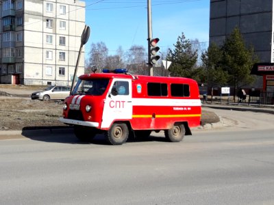 Пожарный_автомобиль_на_базе_УАЗ-452,_Котлас_(6)
