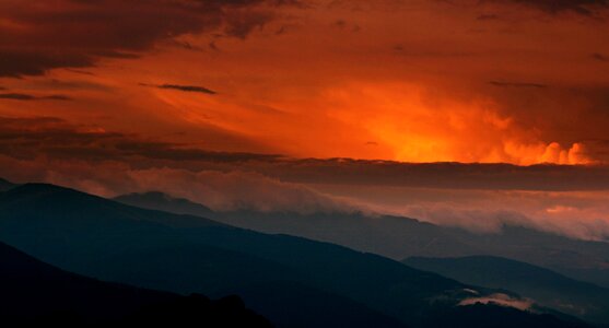 Top cloud red photo