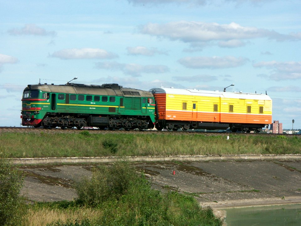 М62К-1245,_Литва,_Каунас,_плотина_Каунасской_ГЭС_(Trainpix_92015)