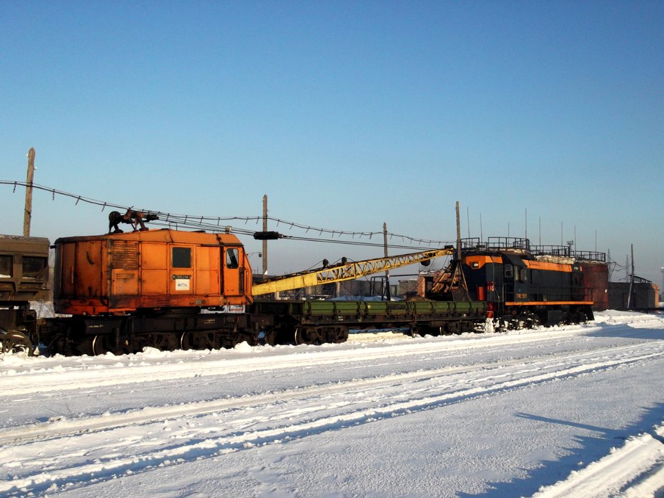 КДЭ163-4596,_Казахстан,_Карагандинская_область,_депо_КПТУ_(Trainpix_48495)