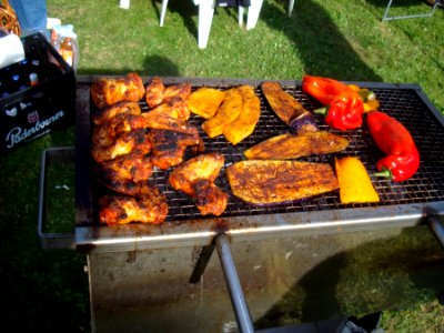 Куриные_крылья_с_овощами_на_гриле