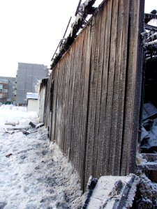 Павильон_на_ул._Советской,_Коряжма._Сгорел_23.12.2010_(1)