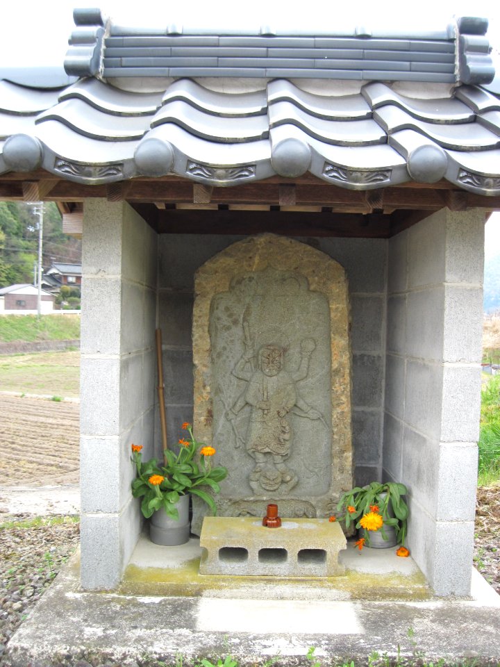 出石町寺坂の庚申塔