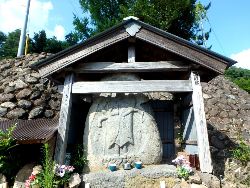 兵庫県豊岡市但東町薬王寺の庚申塔