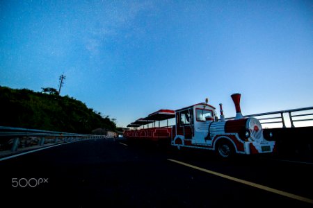 星空下的小火车_(167774051)