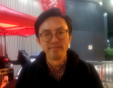吳文遠喺立灋會出面