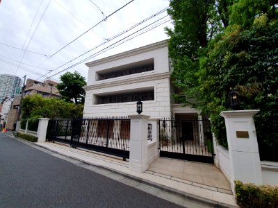 テラス白金（2011年に般若苑の跡地に建設された豪邸）_2