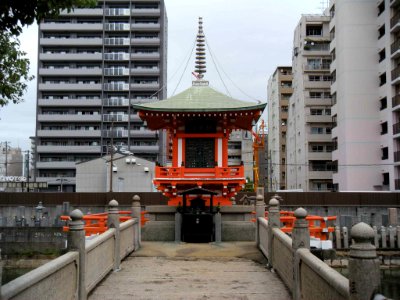 和光寺にある塔
