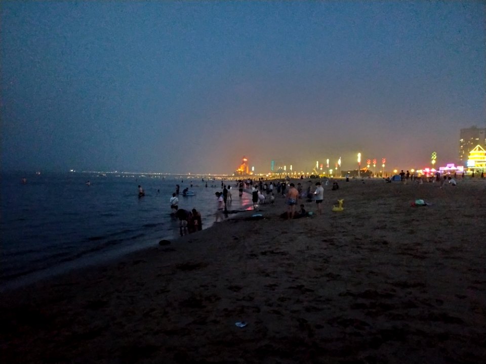 烟台金沙滩夜景
