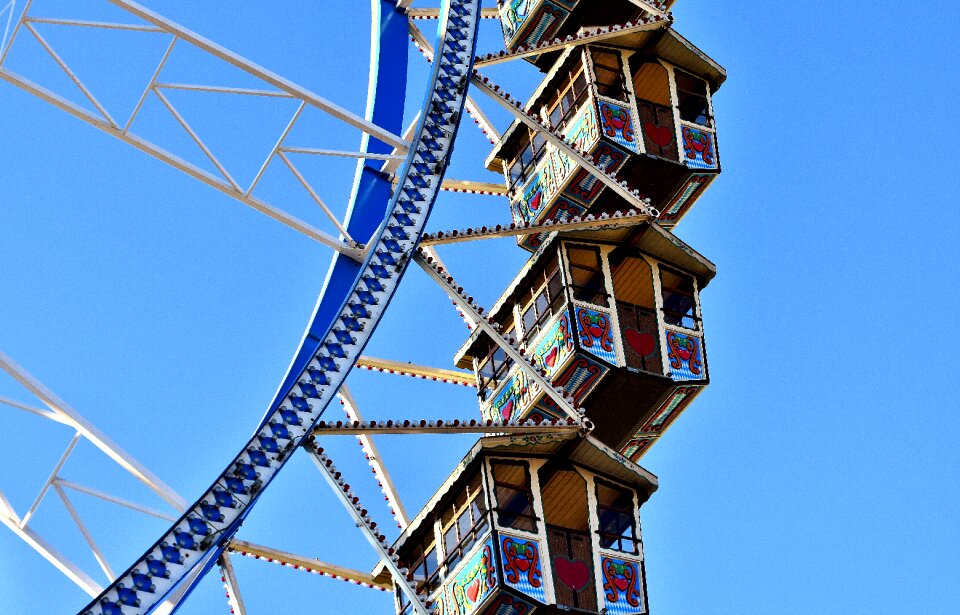 Ride folk festival carnies