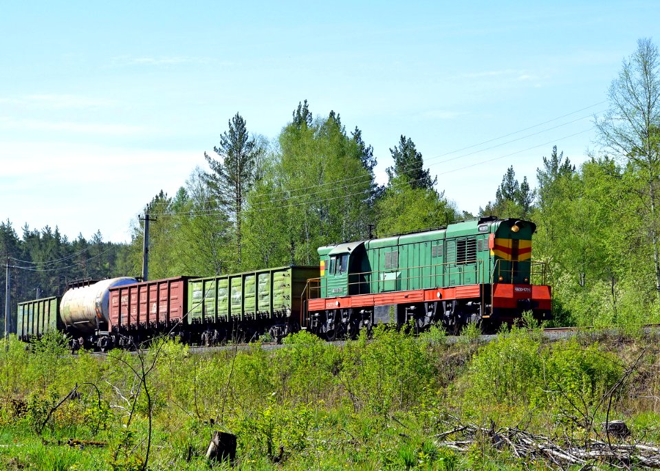 ЧМЭ3-5739,_Россия,_Челябинская_область,_перегон_Жукатау_-_Куса_(Trainpix_193511)