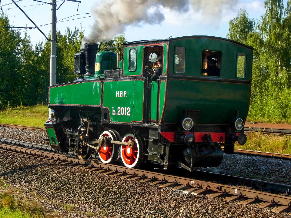 Ь_2012_back_-_EXPO-1520_train_parade_2017