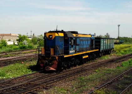 ТЭМ2УМ-354,_Казахстан,_Карагандинская_область,_станция_Распорядительная_(Trainpix_33493)