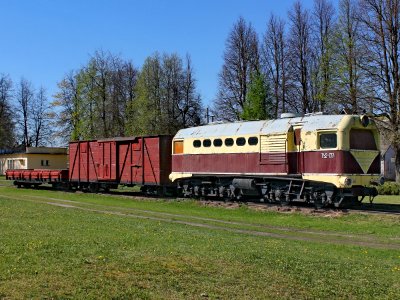 ТУ2-051,_Литва,_Паневежский_уезд,_станция_Биржай_(Trainpix_121917)