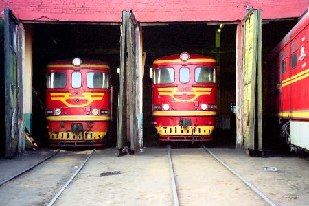 ТЭП60-1235,_Russia,_Saratov_region,_Saratov_depot_(Trainpix_158494)