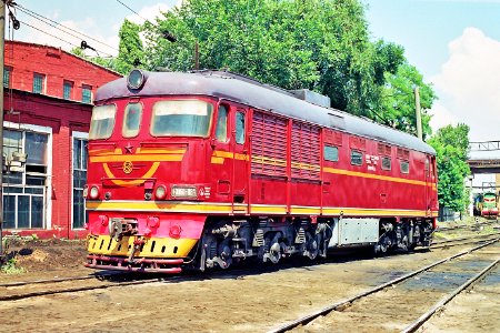 ТЭП60-1184,_Russia,_Saratov_region,_Saratov_depot_(Trainpix_203399)