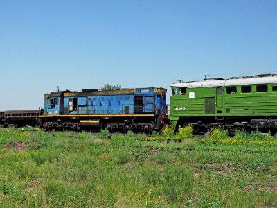 ТЭМ2У-9131,_Казахстан,_Карагандинская_область,_станция_Кзыл_(Trainpix_35614)