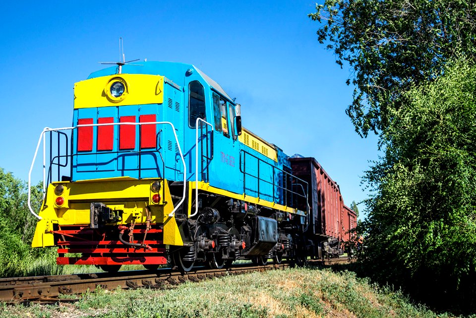 ТГМ4Б-0628,_Россия,_Оренбургская_область,_ОАО_"Илецксоль"_(Trainpix_167900)