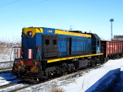 ТЭМ2У-8844,_Казахстан,_Карагандинская_область,_станция_Сабурхан_(Trainpix_128068)
