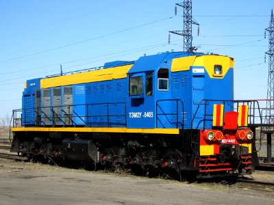 ТЭМ2У-8405,_Казахстан,_Карагандинская_область,_депо_КПТУ_(Trainpix_130591)