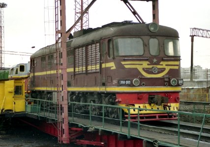 ТЭП60-0889,_Russia,_Saratov_region,_Saratov-Passenger_station_(Trainpix_151968)