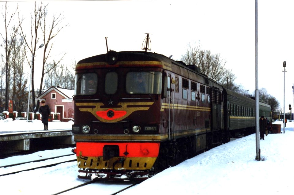 ТЭП60-1172,_Россия,_Тверская_область,_станция_Ржев-Балтийский_(Trainpix_208942)
