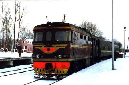 ТЭП60-1172,_Россия,_Тверская_область,_станция_Ржев-Балтийский_(Trainpix_208942)