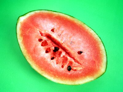 Seeded delicious tropical
