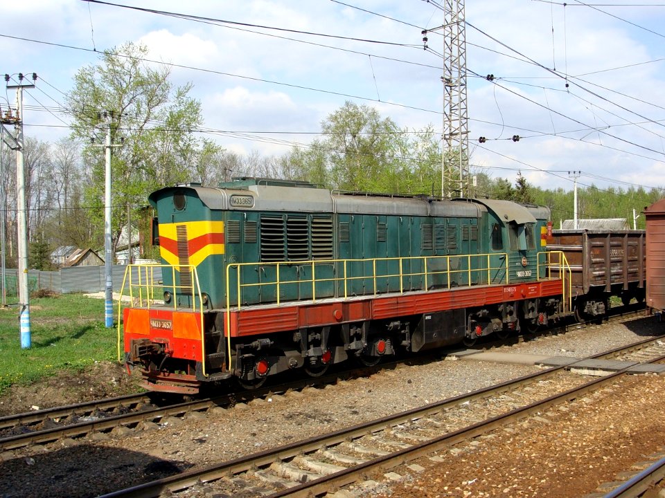 ЧМЭ3-3657,_Russia,_Moscow_region,_Vnukovo_station_(Trainpix_15615)
