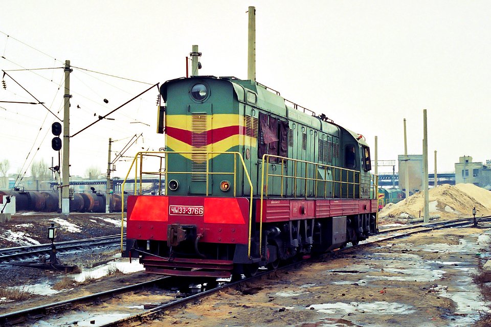 ЧМЭ3-3766,_Russia,_Saratov_region,_Saratov_depot_(Trainpix_155199)