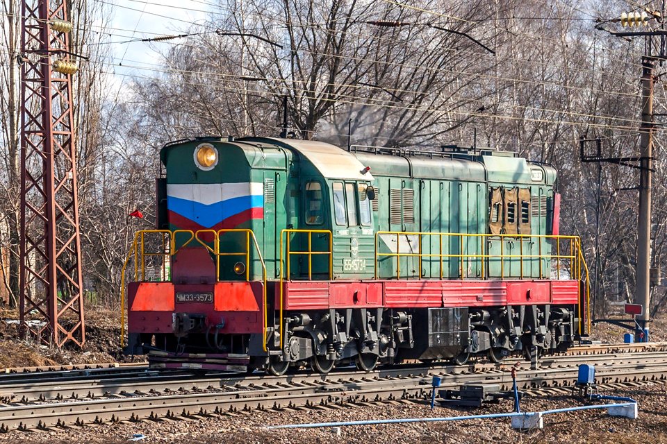 ЧМЭ3-3573,_Россия,_Тамбовская_область,_станция_Богоявленск_(Trainpix_141397)