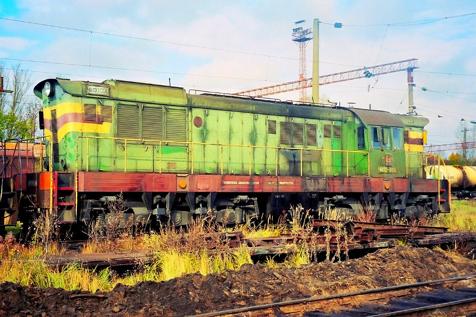 ЧМЭ3-006,_Russia,_Smolensk_region,_Vyazma_depot_(Trainpix_152141)