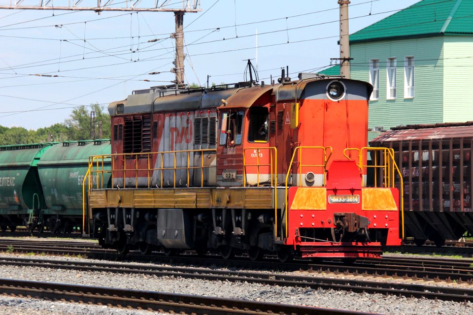 ЧМЭ3-3814,_Russia,_Ryazan_region,_Ryazhsk-I_station_(Trainpix_168524)
