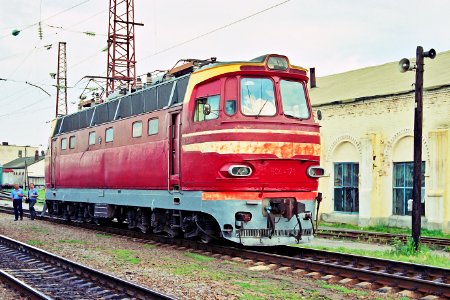 ЧС4-171,_Russia,_Saratov_region,_Rtishchevo-I_station_(Trainpix_206369)