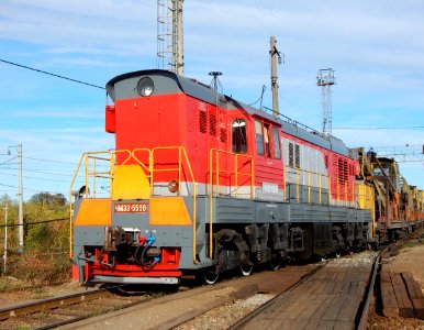 ЧМЭ3-5598,_Россия,_Самарская_область,_станция_Сызрань_(Trainpix_144870)