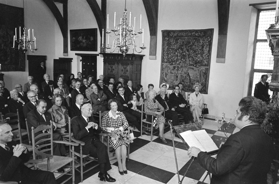 Afscheid_Ton_Koot_als_slotvoogd_van_het_Muiderslot,_Bestanddeelnr_925-4798