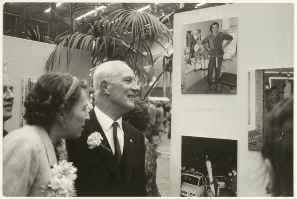 Afscheid_van_burgemeester_Cremers_in_de_Kennemer_Sporthal_op_16_april_1969._NL-HlmNHA_54011943_2