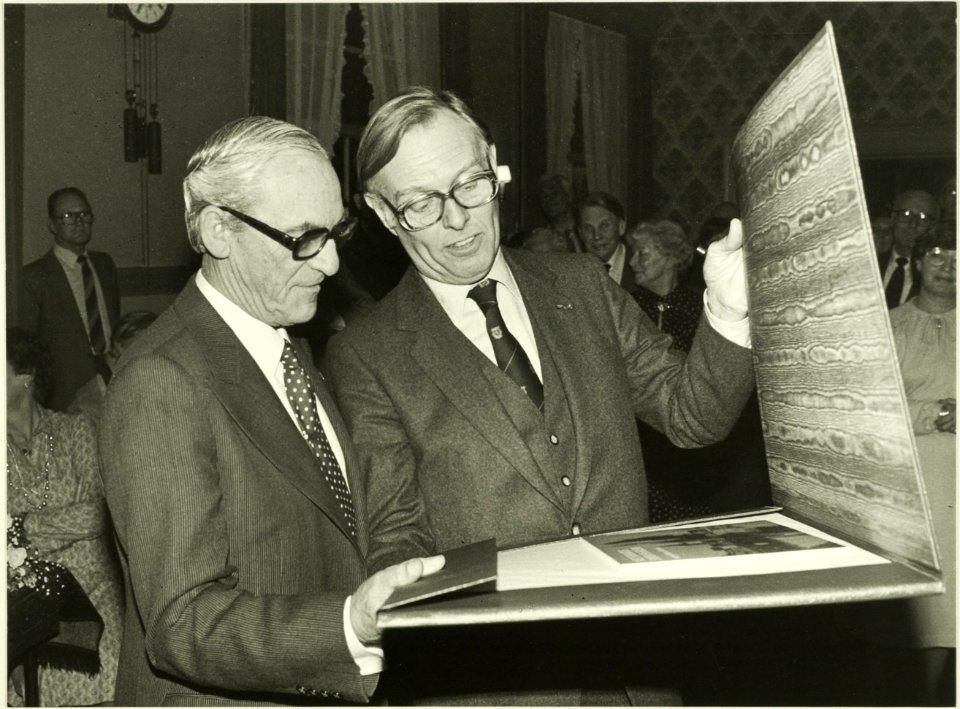 Afscheid_van_hoofdredacteur_van_het_Haarlems_Dagblad_Jos_Lodewijks,_NL-HlmNHA_5400464875