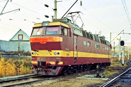 ЧС4Т-660,_Russia,_Saratov_region,_Saratov_depot_(Trainpix_208617)