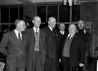 Afscheidsreceptie_Hendrik_Thomas_de_Booy_in_gebouw_KNSM_te_Amsterdam._Dhr._de_Bo,_Bestanddeelnr_915-8287