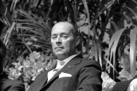 Afscheid_Professor_dir_ir_J_A_Aler_van_de_KLM,_Bestanddeelnr_912-4729