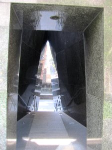 African_Burial_Ground4