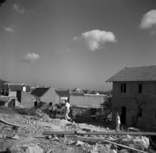 Afgebroken_woningen_in_Willemstad_op_Curaçao,_Bestanddeelnr_252-7131