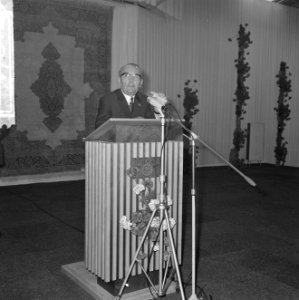 Afscheid_van_dr._H._J._van_Doorne_te_Eindhoven,_Bestanddeelnr_917-8125
