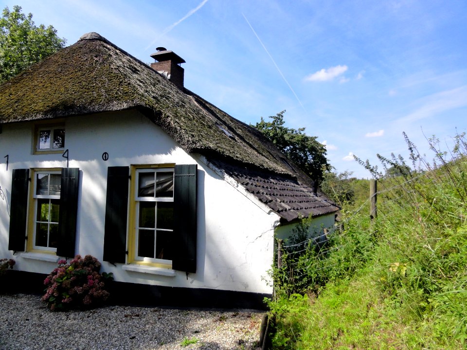 Afferden_(Druten)_Rijksmonument_14156_Waalbandijk_68_(dijkzijde)_gebouwd
