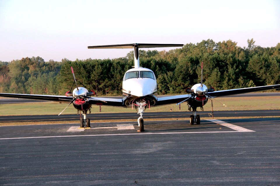 Aircraft flight transportation