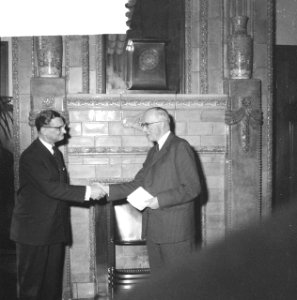 Afscheid_directeur_Stadsontwikkeling_te_Amsterdam,_Bestanddeelnr_912-4890